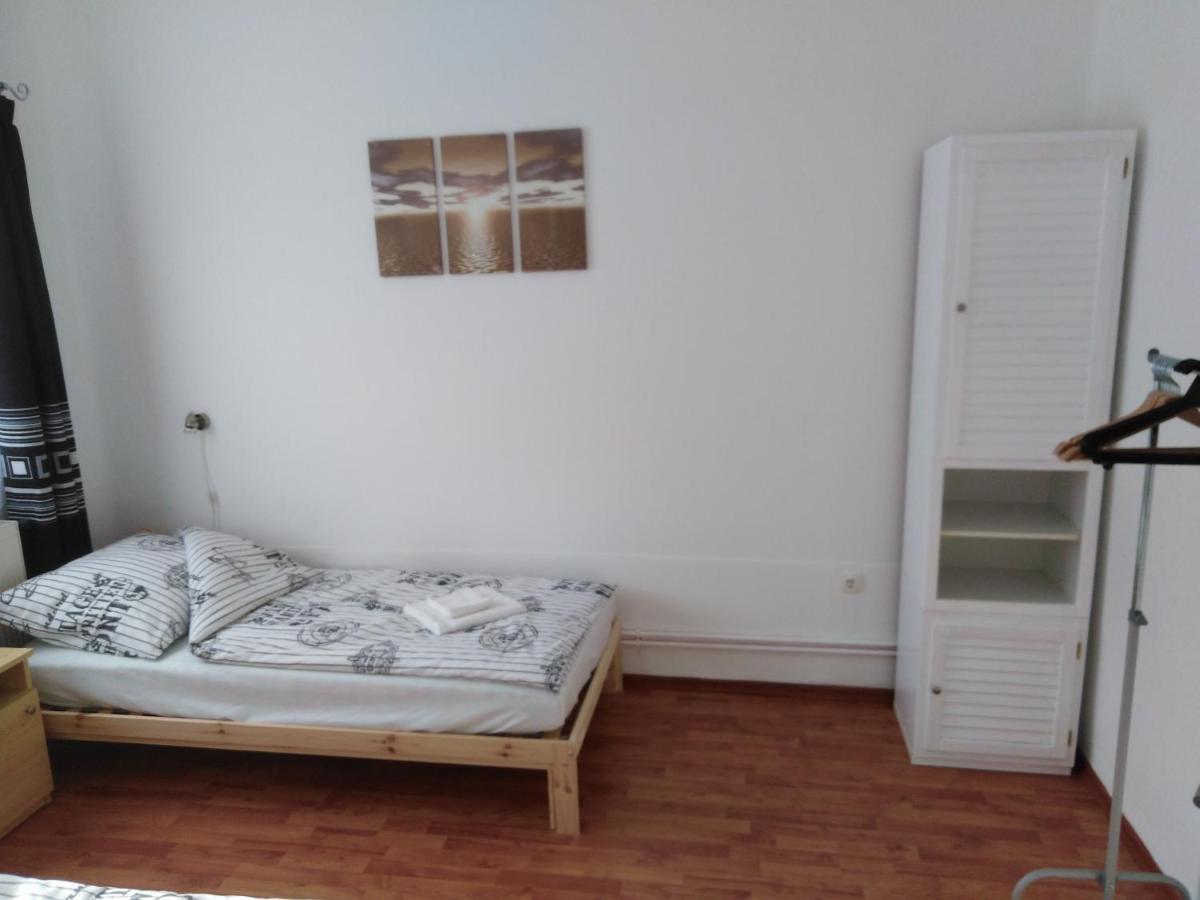 Arinza Apartman Vendeghaz Mezőkövesd Exterior foto